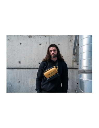 Torba fotograficzna Wandrd Rogue Sling 3 l - granatowa