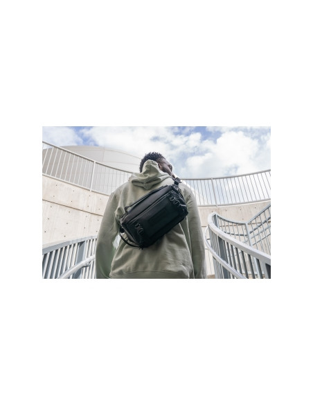 Torba fotograficzna Wandrd Rogue Sling 6 l - granatowa