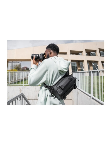 Torba fotograficzna Wandrd Rogue Sling 6 l - granatowa