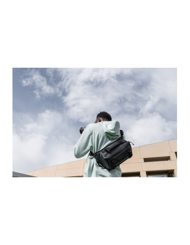 Torba fotograficzna Wandrd Rogue Sling 6 l - granatowa