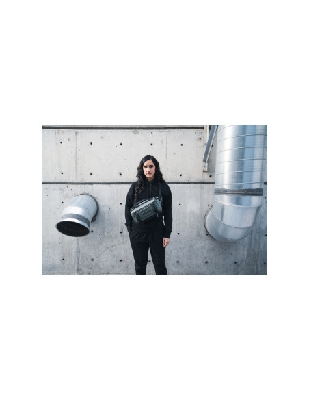 Torba fotograficzna Wandrd Rogue Sling 6 l - granatowa