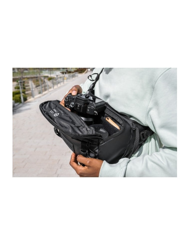 Torba fotograficzna Wandrd Rogue Sling 6 l - liliowa