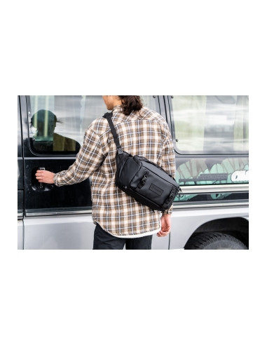 Torba fotograficzna Wandrd Rogue Sling 9 l - granatowa