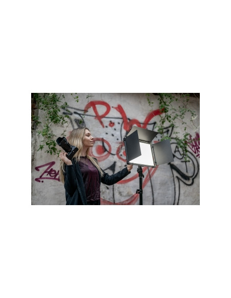 Lampa LED Newell Air 1100 RGB BD APP