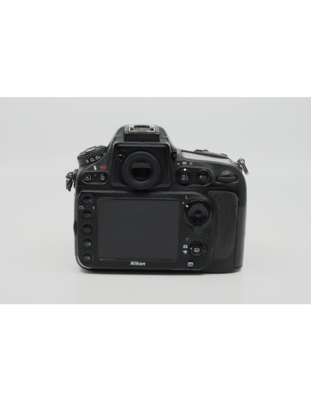 Nikon D800 body - KOMIS