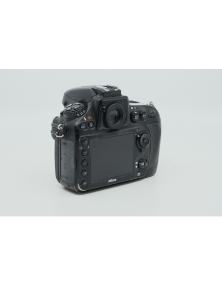 Nikon D800 body - KOMIS