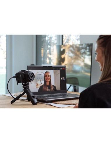 Canon EOS R50 aparat cyfrowy