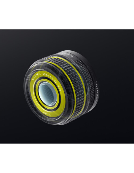 Nikon Z f + Nikkor Z 40 mm f/2 (SE) aparat fotograficzny czarny