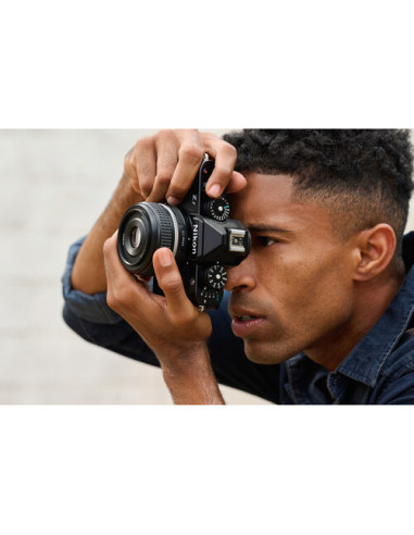 copy of Nikon Z f + Nikkor Z 40 mm f/2 (SE)...