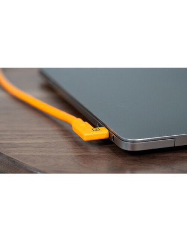 Tether Tools Pro USB-C to USB-C Right