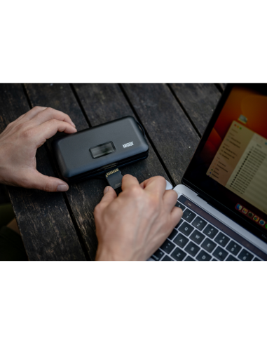 Ładowarka dwukanałowa Newell LCD-PB-SD do...