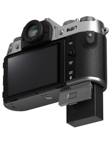 Fujifilm X-T50 + Fujinon XC 15-45 mm f/3.5-5.6...