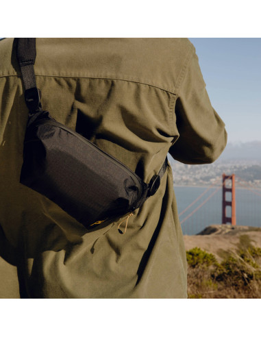 Peak Design Outdoor Sling 2L torba  czarna