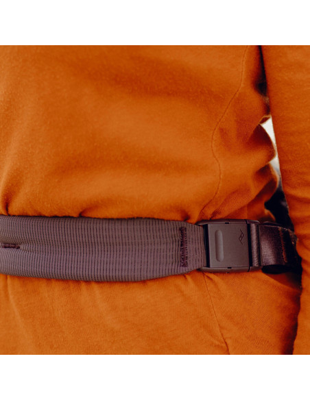 Peak Design Outdoor Sling 2L torba ciemny fiolet.