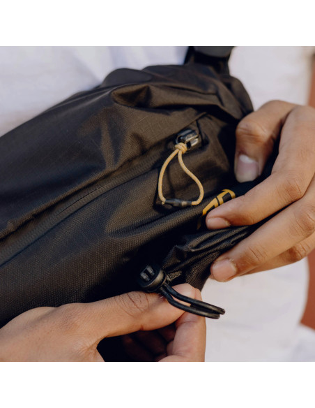 Peak Design Outdoor Sling 7L torba czarna.