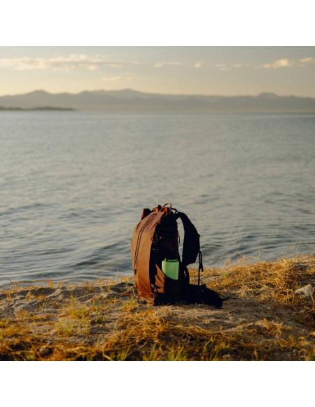 Peak Design Outdoor Backpack 45L plecak ciemny fiolet.