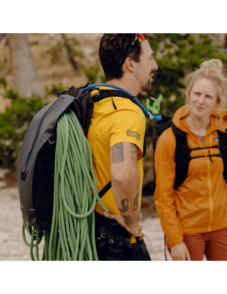 Peak Design Outdoor Backpack 45L plecak czarny.