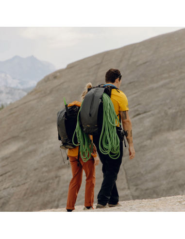 Peak Design Outdoor Backpack 45L plecak czarny.