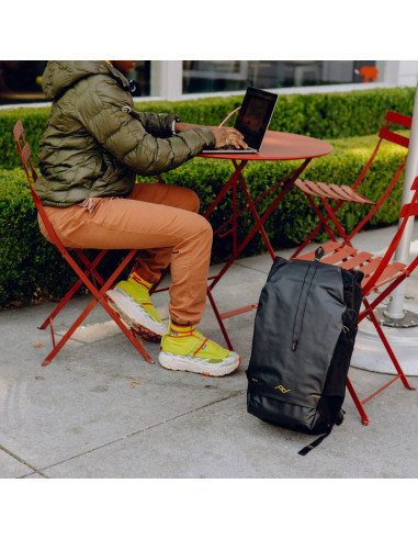 Peak Design Outdoor Backpack 45L plecak czarny.