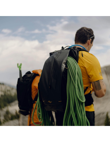 Peak Design Outdoor Backpack 25L plecak czarny.