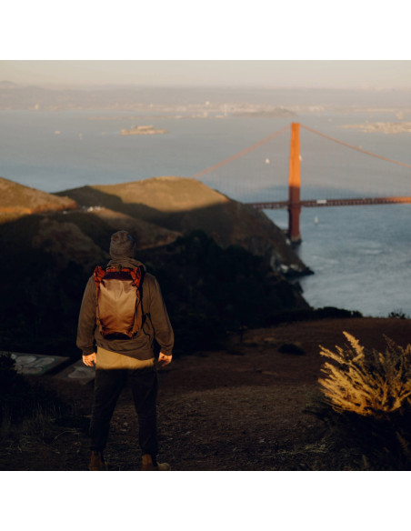 Peak Design Outdoor Backpack 25L plecak ciemny fiolet.