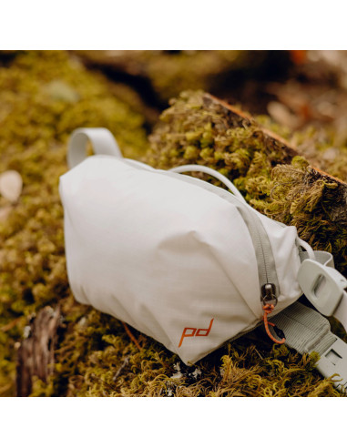 Peak Design Outdoor Sling 2L torba biała.