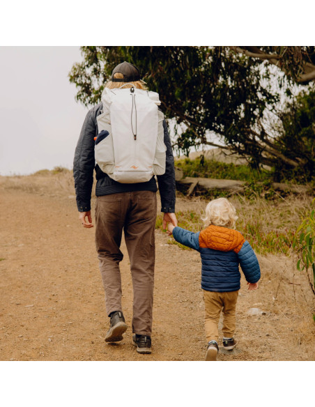 Peak Design Outdoor Backpack 45L plecak biały .