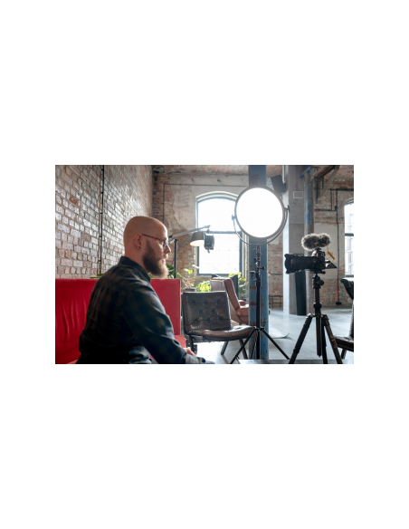 Zestaw Newell lampa LED Air Artha XL i statyw oświetleniowy Talos