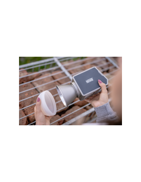 Lampa LED Newell Zora 90 WB (2700 - 6500 K)