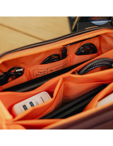 Wkład Travel Line Peak Design Tech Pouch Eclipse v2 - fioletowy