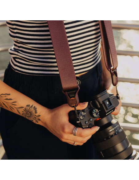 Pasek na szyję lub ramię SLIDE LITE Eclipse v3 - fioletowy