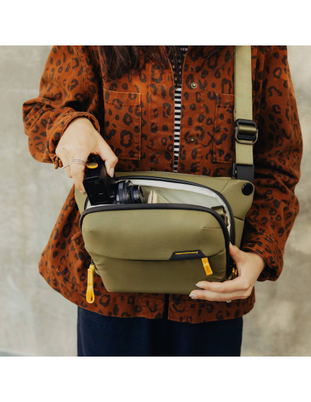 Torba PEAK DESIGN Everyday Sling 3L Kelp - oliwkowy