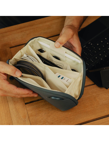 Wkład Travel Line Peak Design Tech Pouch Small Ocean - niebieski