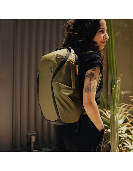 Plecak PEAK DESIGN Everyday Backpack 15L Zip Kelp - oliwkowy