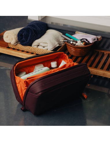 Kosmetyczka Travel Line Peak Design Wash Pouch...