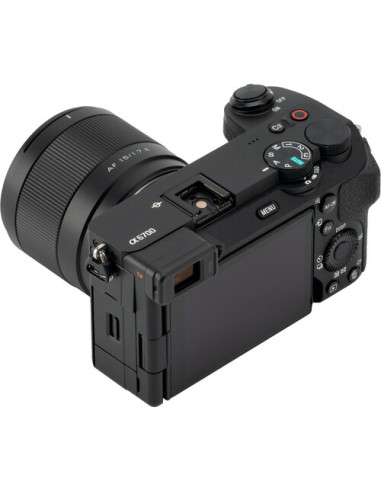 Viltrox AF 15mm F1.7 Air Sony E