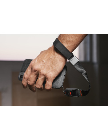 Peak Design Mobile Everyday Clarino Loop Case...