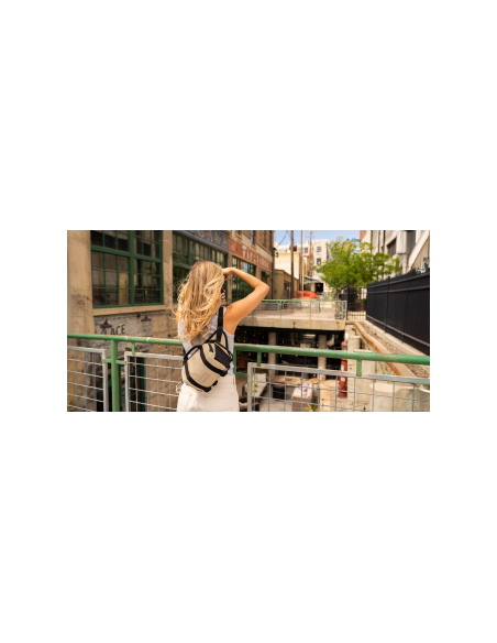 Torba fotograficzna Wandrd Rogue Sling 4 l v2 - granatowa