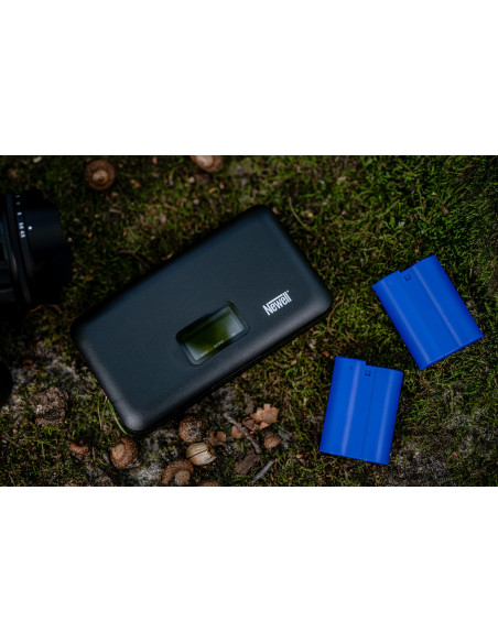 Ładowarka dwukanałowa Newell LCD-PB-SD z funkcją power banku i czytnikiem kart SD do akumulatorów EN-EL15