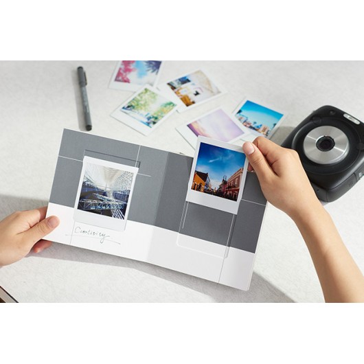 Album Fujifilm Instax Square Picture Book - książeczka na 16 zdjęć