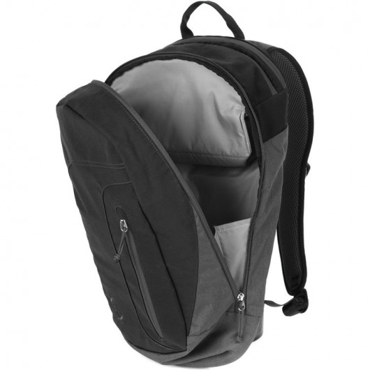 Plecak fotograficzny TAMRAC  Hoodoo 18 czarny