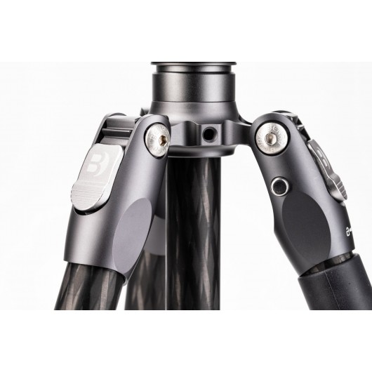 BENRO Rhino 14C + VX20 statyw karbonowy z głowicą kulową