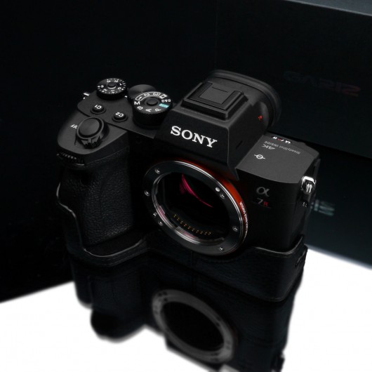 GARIZ XS-CHA7RM4BK half case do Sony A7R M4 (IV) - black/czarny