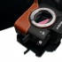 GARIZ XS-CHA7RM4CM half case do Sony A7R M4 (IV) - jasno-brązowy