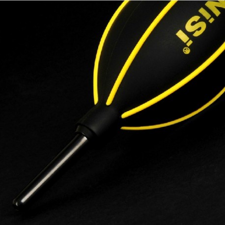 Gruszka do czyszczenia optyki NISI