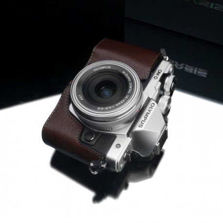 Half case GARIZ do Olympus OM-D EM10 mark II XS-CHEM10IIBR Brązowy