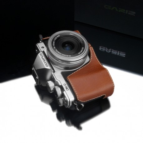 Half case GARIZ do Olympus OM-D EM10 mark II XS-CHEM10IICM Jasny Brąz