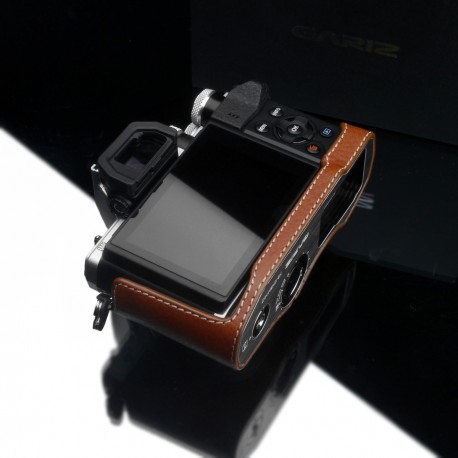 Half case GARIZ do Olympus OM-D EM10 mark II XS-CHEM10IICM Jasny Brąz