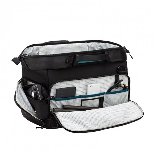 Torba TENBA Cineluxe Shoulder Bag 16 Black