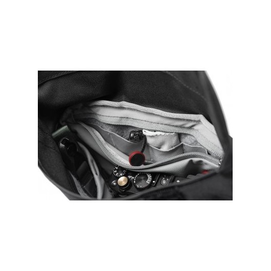 Peak Design Field Pouch Black v2 - Czarny, z paskiem